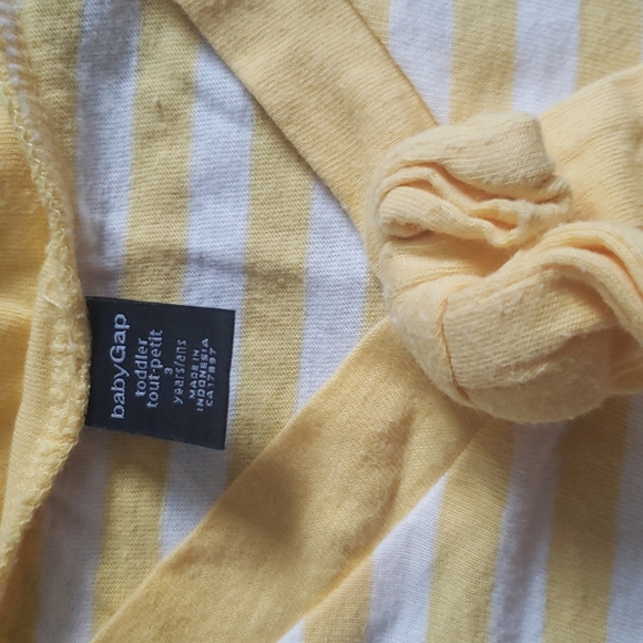 Gap 3T tops - Picture 2 of 2